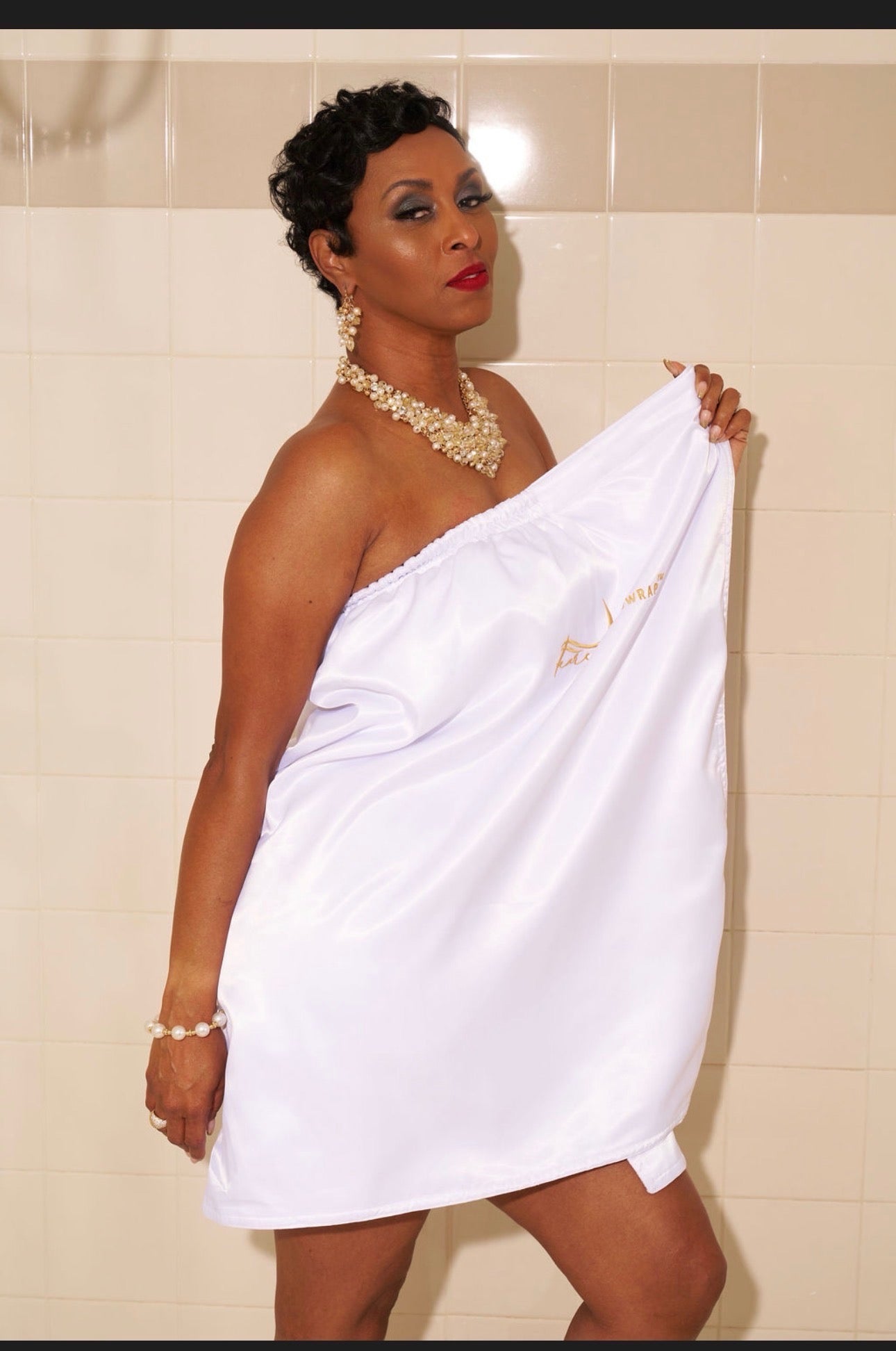 The Fearce Luxe Wraps™️ Luxury Towel Wrap- White